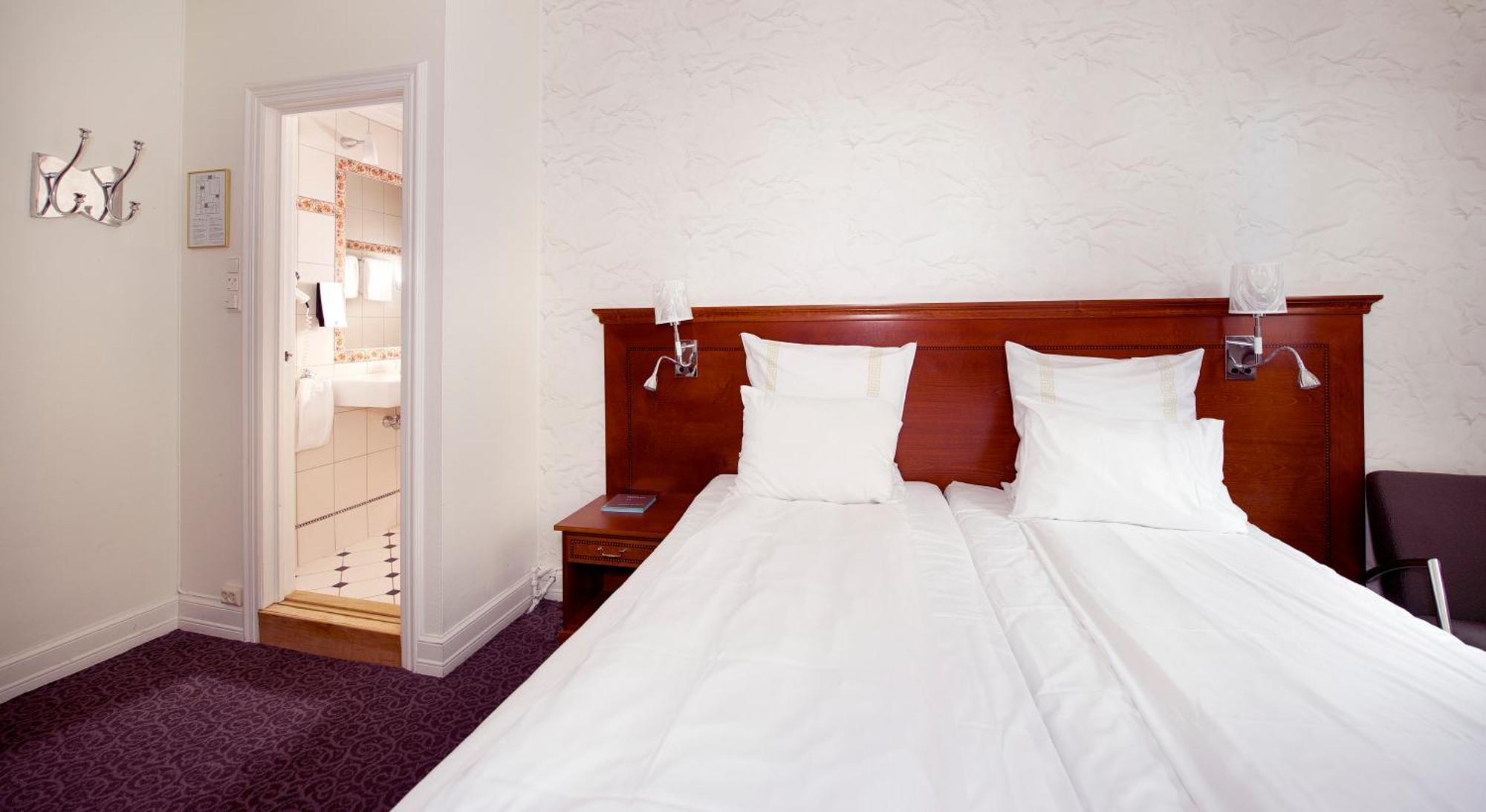 Home Hotel Savoy Oslo Exterior photo